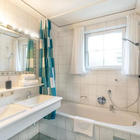 Solaris Apartment *