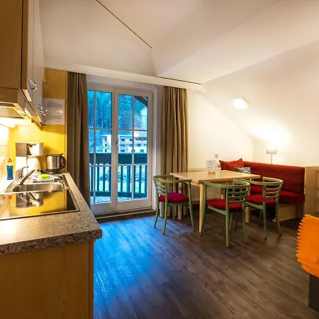 Solaris Apartment *